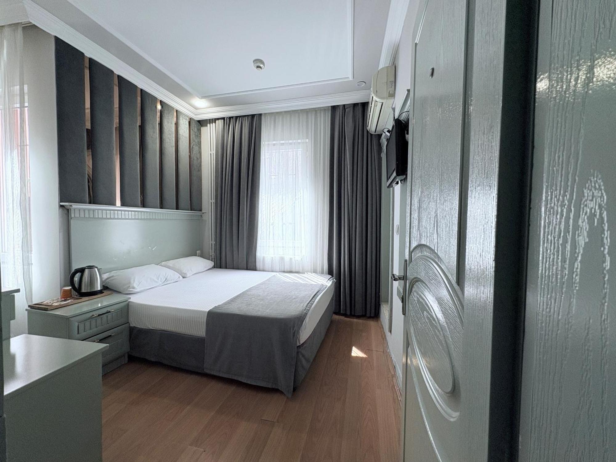 Grand Hurriyet Hotel Istanbul Exterior photo